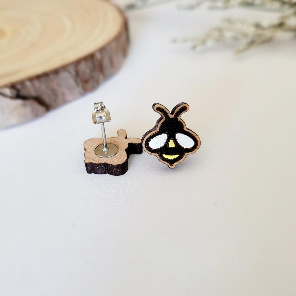 Bee shaped stud earrings, front and back
