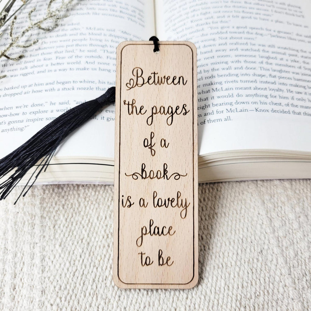 Book quote engraved wooden bookmark, with a tassel