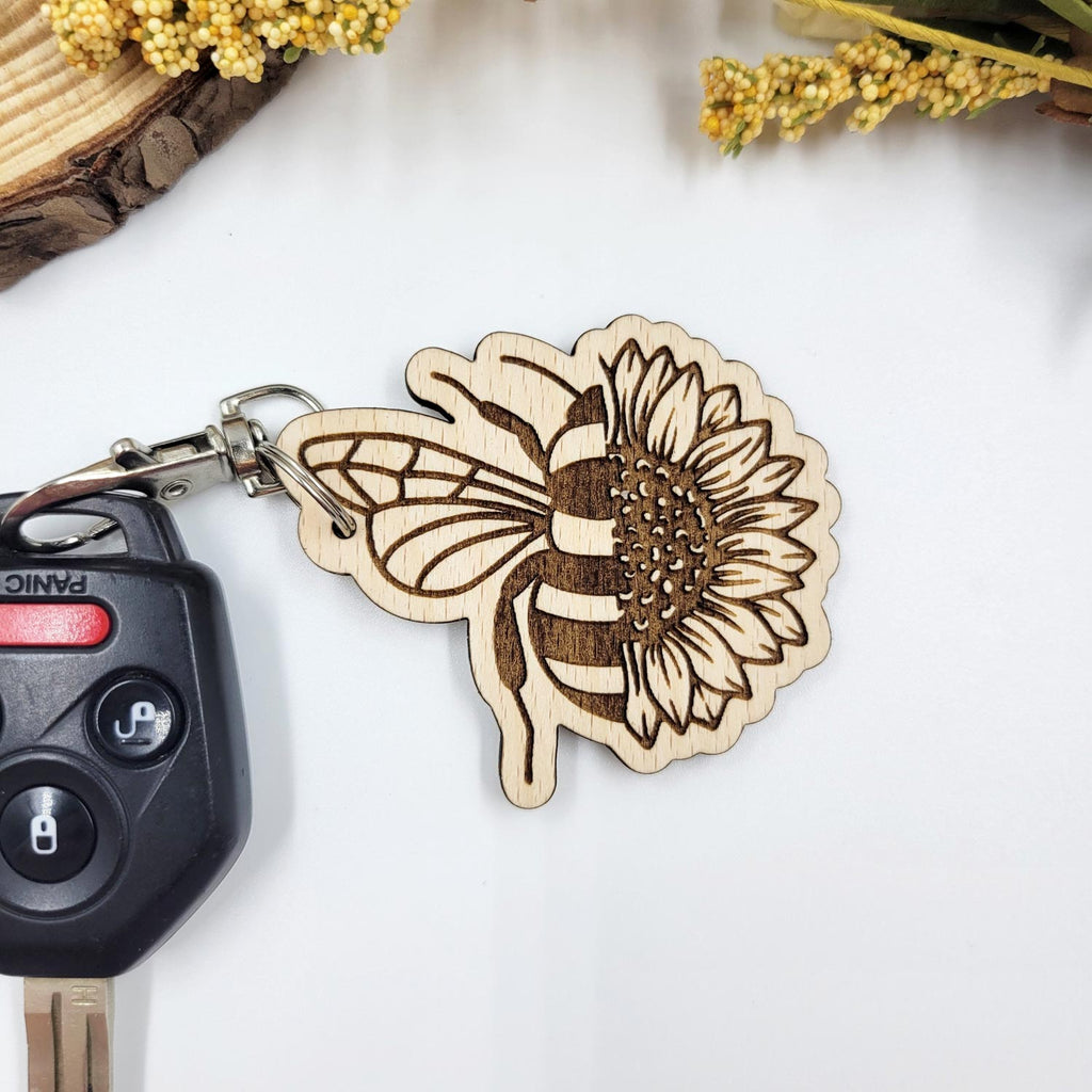 Half bee half flower shaped and engraved keychain