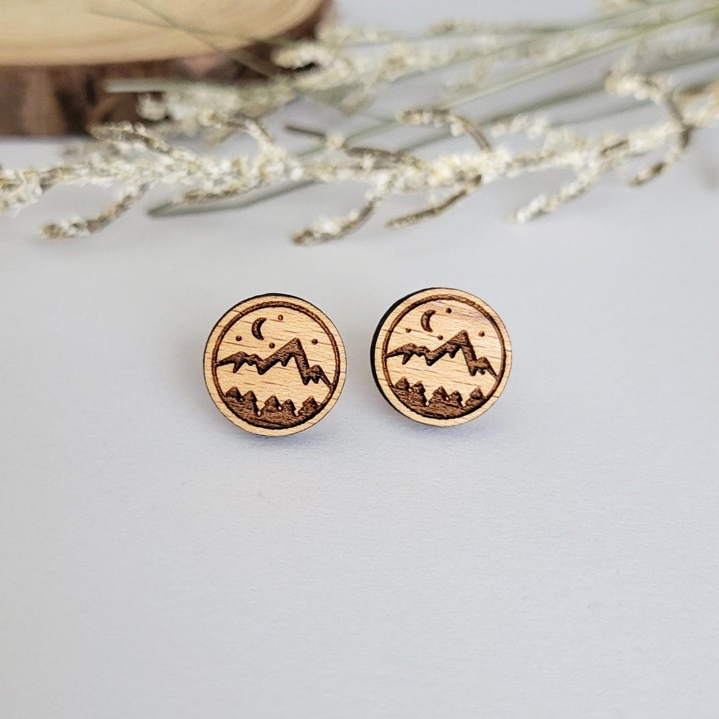 Mountains and forest engraved stud earrings