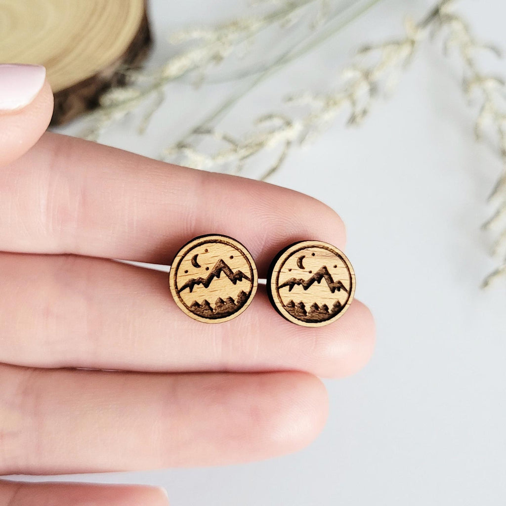 Mountains and forest engraved stud earrings