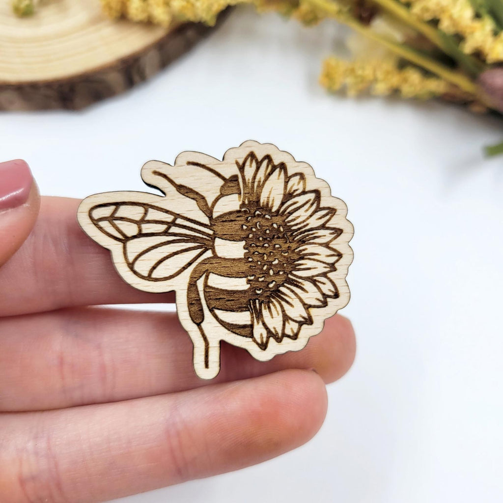 Half bee half flower shaped and engraved pin