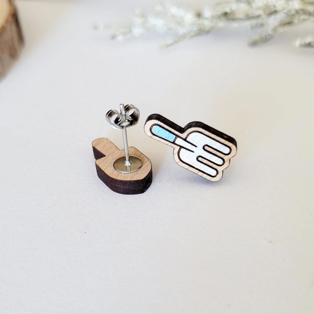 Gardening fork and shovel shaped stud earrings, front and back